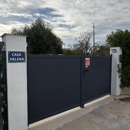 Casa Helena Willa *