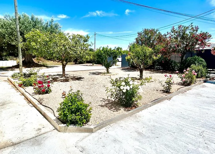 Casa Helena Villa *