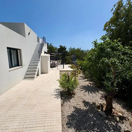 Casa Helena * تافيرا
